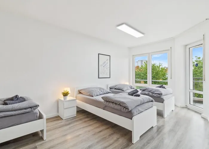 Monteur - Fuer Bis Zu 6 Personen In 63128 - Of03 Apartment